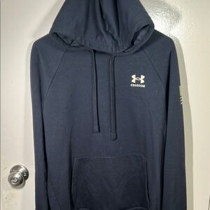 Under Armour Black Sweatshirt Pullover with Logo